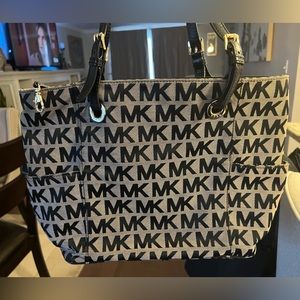 Michael’s Kors Purse